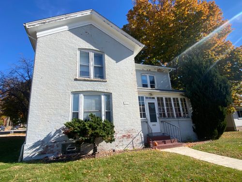 502 Monroe/ 251 Locust, Valparaiso, IN, 46383 | Card Image