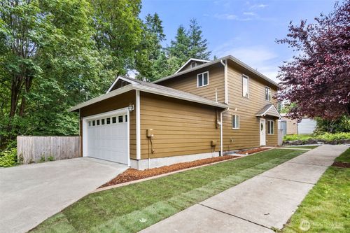 304 N 5th Ave Sw, Tumwater, WA, 98512-6406 | Card Image