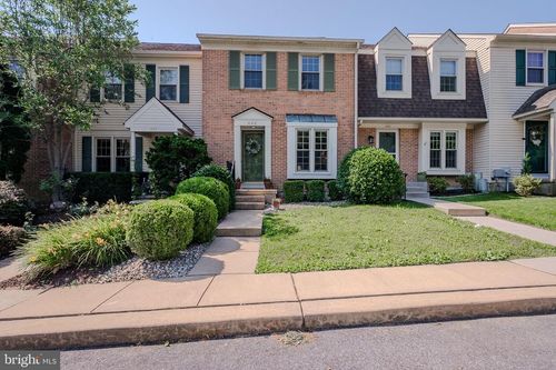 642 Lamplighter Way, HOCKESSIN, DE, 19707-1424 | Card Image