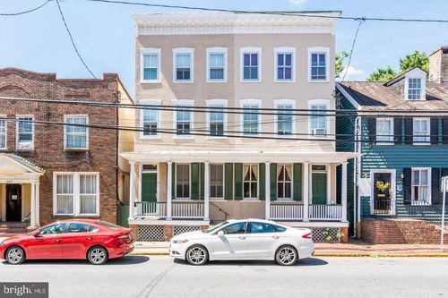 151 Duke Of Gloucester St, ANNAPOLIS, MD, 21401-2504 | Card Image