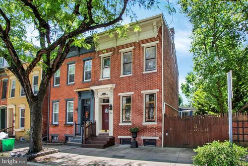116 S Newberry St, YORK, PA, 17401-3821 | Card Image
