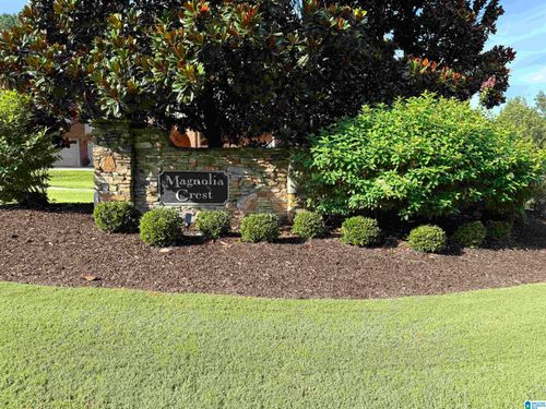 501 Magnolia Crest Cir, GARDENDALE, AL, 35071-4667 | Card Image