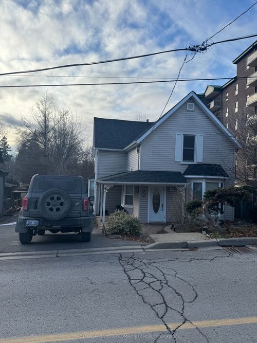 main-96 Gurnett St, Aurora, ON, L4G1P6 | Card Image