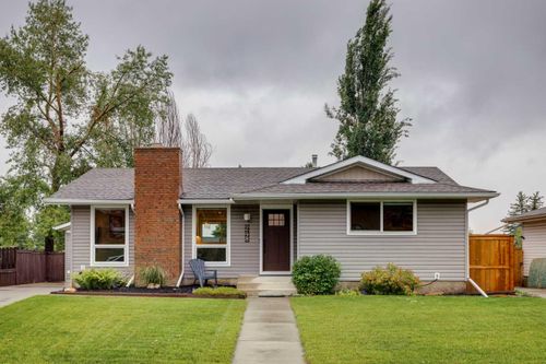 248 Canniff Place Sw, Calgary, AB, T2W2L8 | Card Image