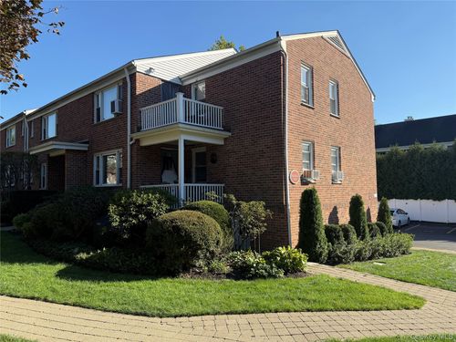 37-d-37 Carpenter Avenue, Mount Kisco, NY, 10549 | Card Image