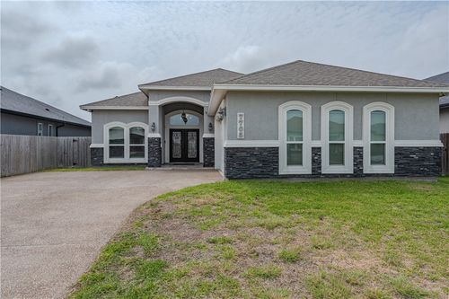 7705 Krypton Dr, Corpus Christi, TX, 78414-3192 | Card Image