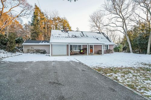 6 Fairfields Ln, Huntingtn Sta, NY, 11746-2004 | Card Image