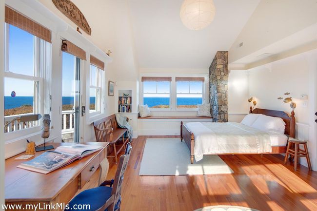 94 Menemsha Inn Rd, House other with 6 bedrooms, 5 bathrooms and null parking in Chilmark MA | Image 18