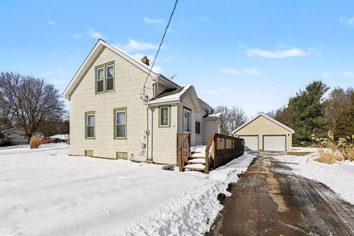 611 Roosevelt Ave E, Battle Creek, MI, 49017-4519 | Card Image