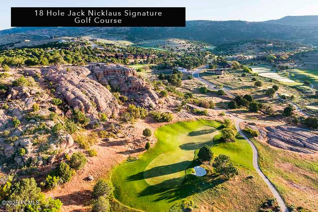Q3 - 402 N Abajo Peak Loop, Condo with 3 bedrooms, 4 bathrooms and null parking in Heber City UT | Image 9