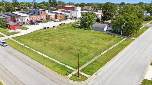 109 W Church St, Panora, IA, 50216-2001 | Card Image