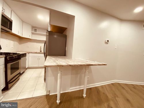 unit-1003-5340 Holmes Run Pkwy, ALEXANDRIA, VA, 22304-2822 | Card Image