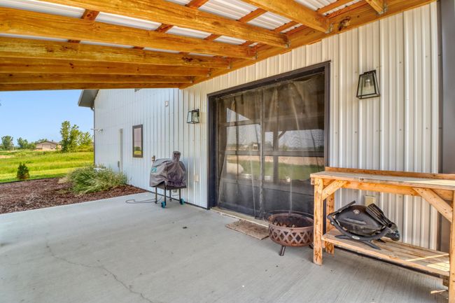 Backyard_Patio1_2.JPG | Image 17