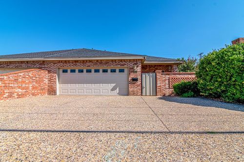 3221 W Golf Course Rd, Midland, TX, 79701-2978 | Card Image
