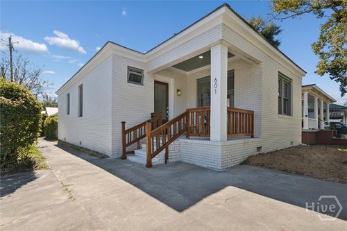 601 W 45th St, savannah, GA, 31405-1922 | Card Image