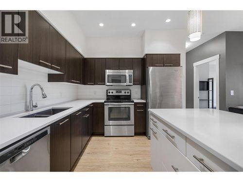 104-985 Academy Way, Kelowna, BC, V1V3C8 | Card Image