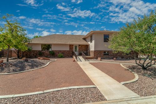 1146 E Redwood Tree, St George, UT, 84790 | Card Image