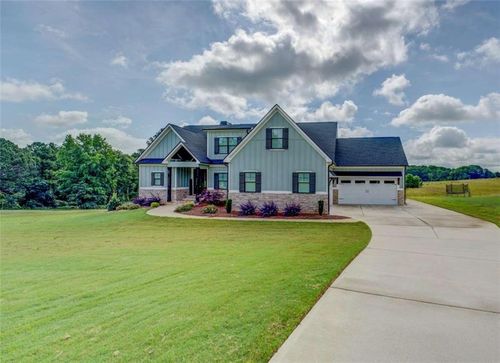 3076 E Lake Rd, mcdonough, GA, 30252-4927 | Card Image