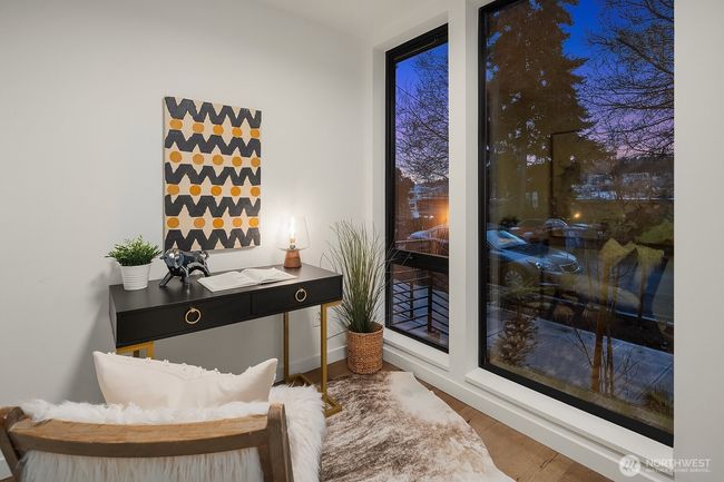 B - 2236 Fairview Ave E, Townhouse with 3 bedrooms, 4 bathrooms and null parking in Seattle WA | Image 12