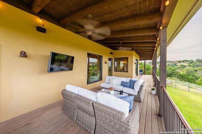 112 Juniper Pt, House other with 4 bedrooms, 5 bathrooms and null parking in Ingram TX | Image 57