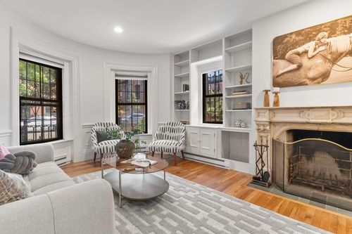 2-2 Claremont Park, Boston, MA, 02118-3027 | Card Image