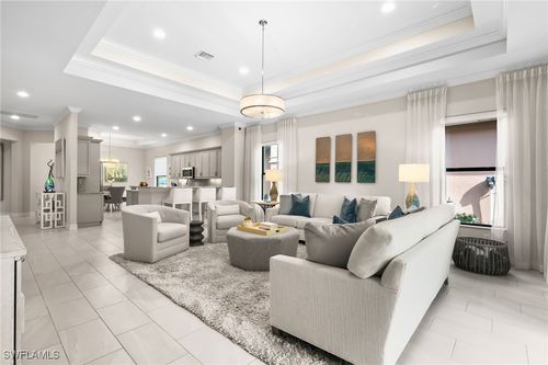 6608 Roma Way, NAPLES, FL, 34113-1721 | Card Image