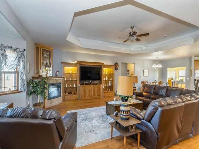 1297 Harding Ave, House other with 3 bedrooms, 3 bathrooms and null parking in Tipton IA | Image 4
