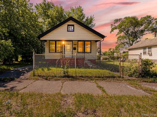 7681 Ellsworth St, Detroit, MI, 48238-1928 | Card Image