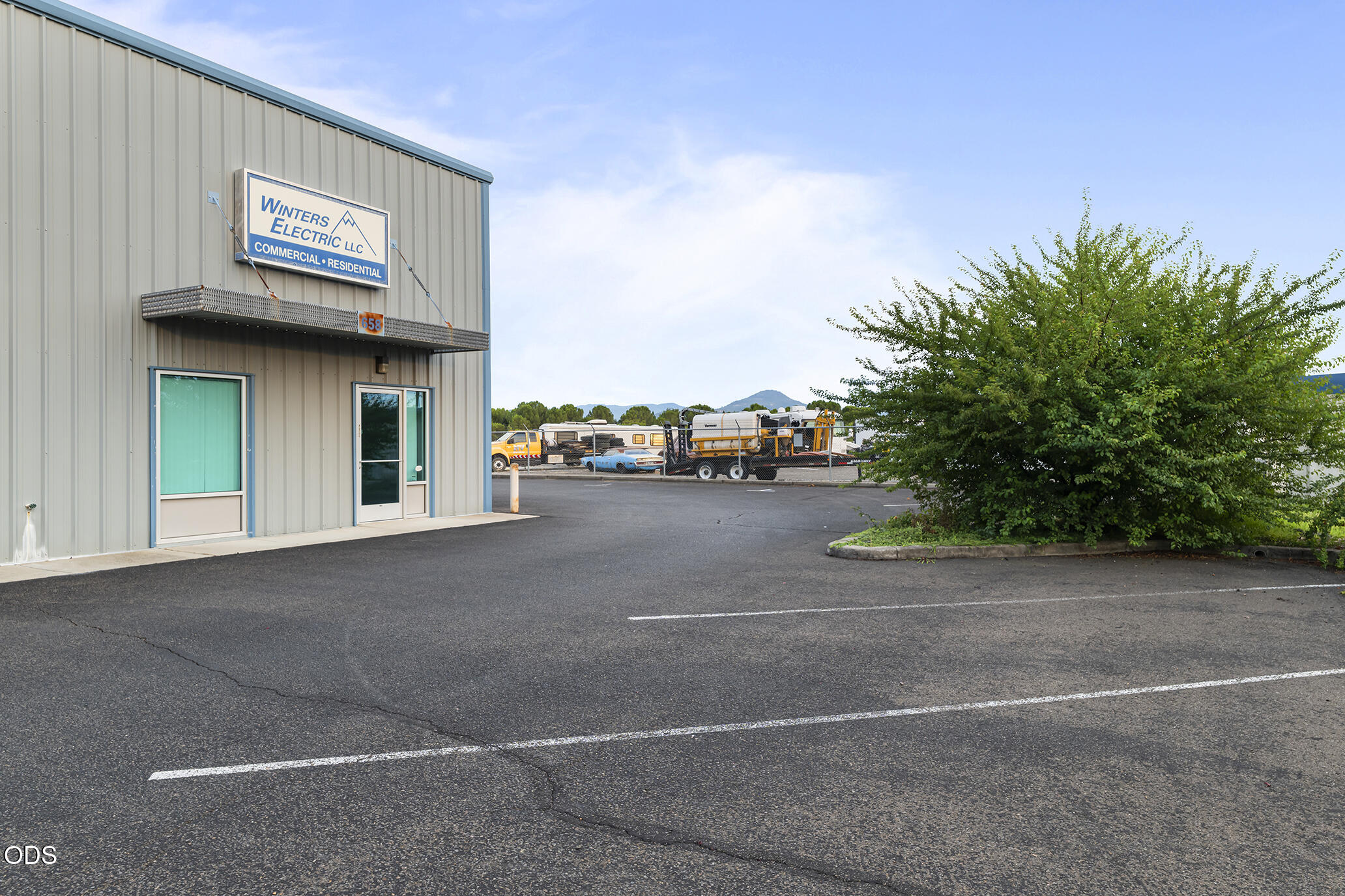 Commercial Sale in Eagle Point 2