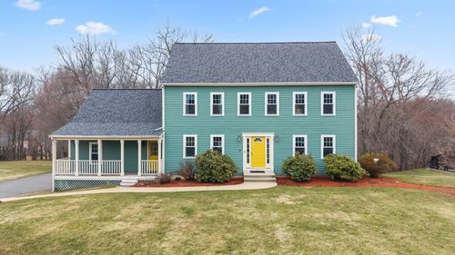 25 Farmington Dr, Shrewsbury, MA, 01545 | Card Image