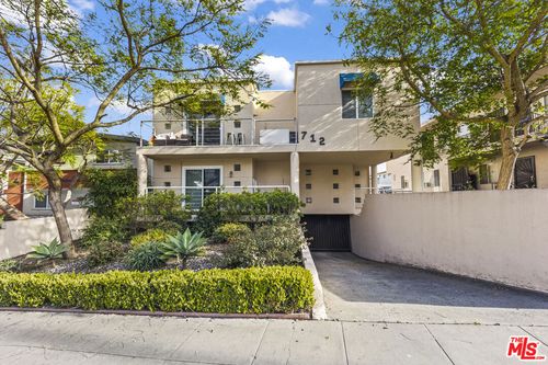 1-712 Pacific Street, Santa Monica, CA, 90405 | Card Image
