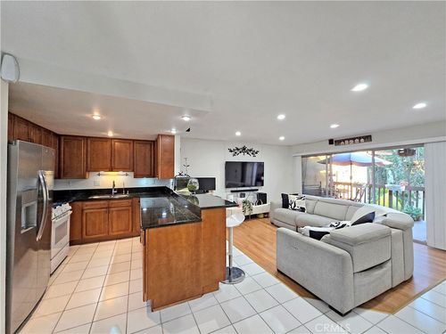 44-3050 S Bristol St, Santa Ana, CA, 92704-5724 | Card Image