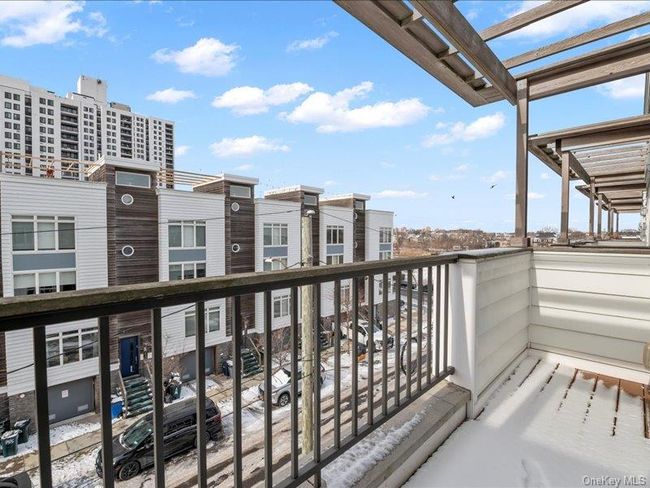 156 Beach 5 Th St, Home with 0 bedrooms, 1 bathrooms and null parking in Far Rockaway NY | Image 43
