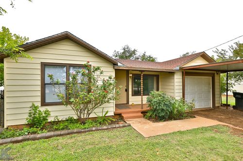 2428 Maple St, Abilene, TX, 79602-5018 | Card Image