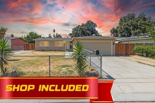 1320 Aurora St, Modesto, CA, 95351-4202 | Card Image
