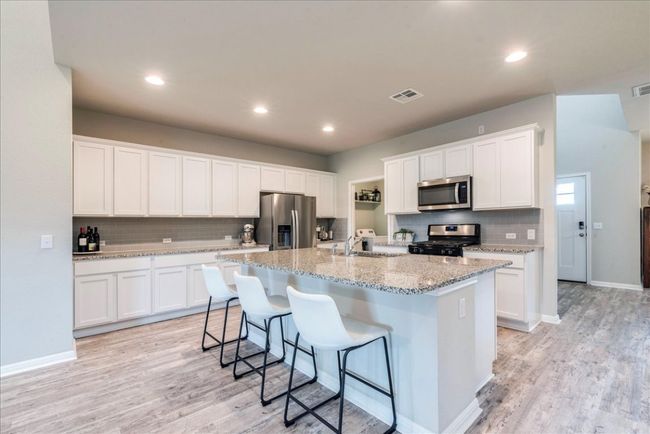 Stainless steel appliances | Image 8