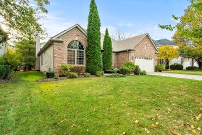 1005 Callaway Drive W, House other with 3 bedrooms, 2 bathrooms and 2 parking in Shorewood IL | Image 2