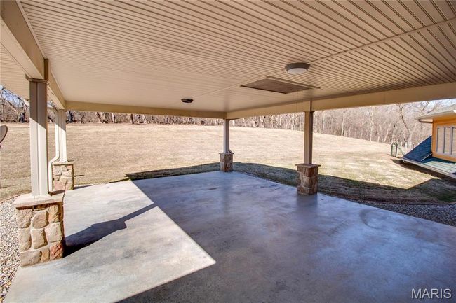 2445 Seiler Rd, House other with 3 bedrooms, 5 bathrooms and 2 parking in Alton IL | Image 57