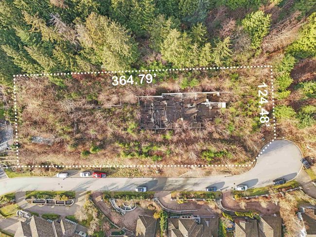 2345 Kadlec Crt, House other with 5 bedrooms, 7 bathrooms and 10 parking in West Vancouver BC | Image 7