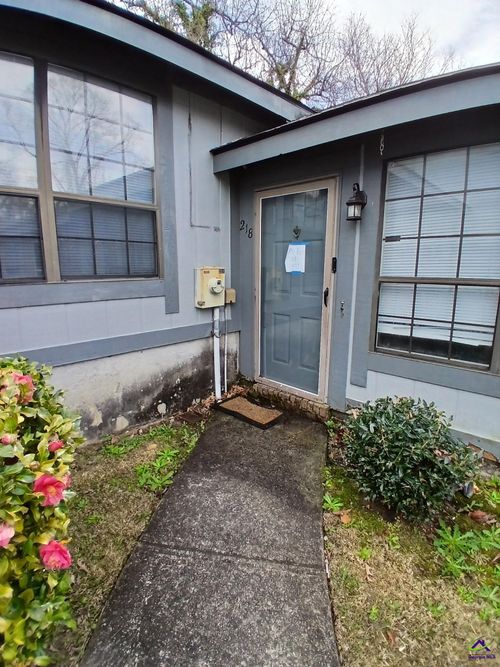 218 Tallulah Trl, Warner Robins, GA, 31088-7607 | Card Image