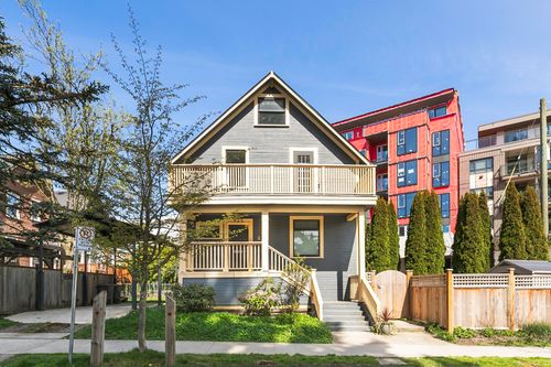 925 E 19th Ave, Vancouver, BC, V5V1K8 | Card Image