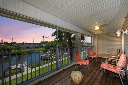 8238 Aquila St, Port Richey, FL, 34668-6143 | Card Image