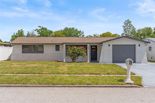 6113 9th Ave, NEW PORT RICHEY, FL, 34653-5256 | Card Image