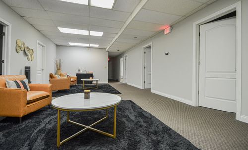 7211 Us Highway 42, FLORENCE, KY, 41042-1901 | Card Image