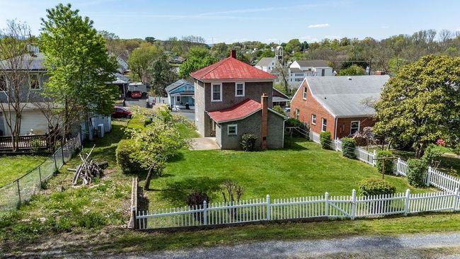 105 Austin Ave, House other with 2 bedrooms, 1 bathrooms and null parking in STAUNTON VA | Image 10
