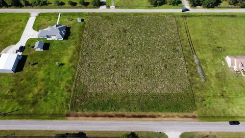 197 Avenue C, Alvin, TX, 77511 | Card Image