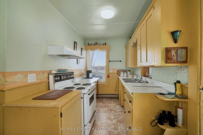 10 Front Rd, House other with 2 bedrooms, 1 bathrooms and 2 parking in Stella ON | Image 11