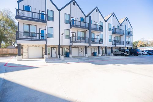 105-2519 Washington Street, Waller, TX, 77484 | Card Image