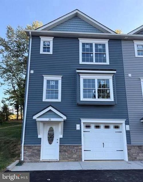 31 W Duck St, FRONT ROYAL, VA, 22630-4610 | Card Image
