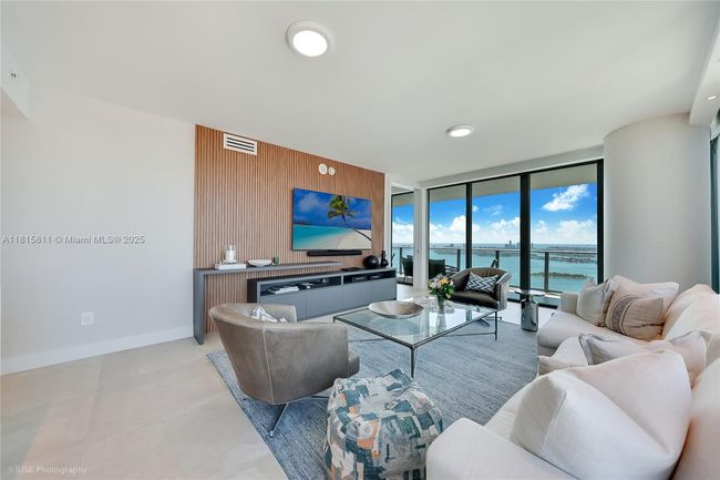 UNIT-4701 - 650 Ne 32 Nd St, Condo with 4 bedrooms, 5 bathrooms and null parking in Miami FL | Image 4